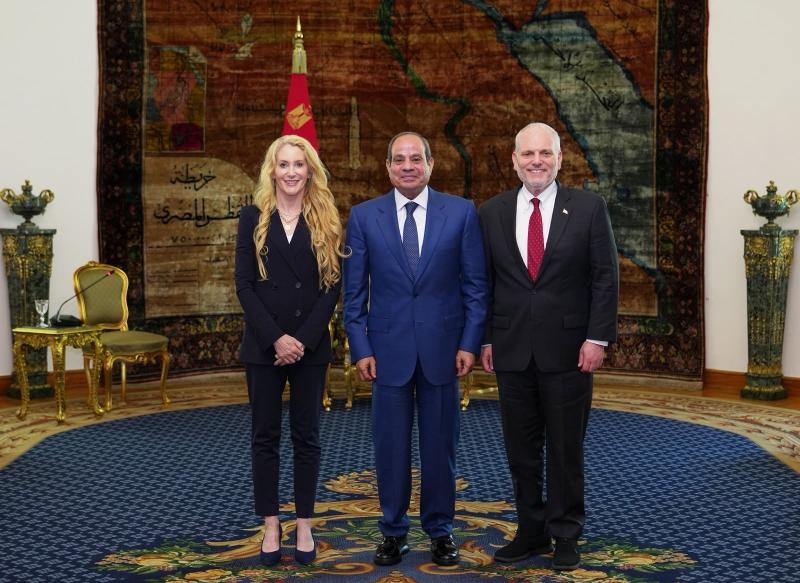 الرئيس عبد الفتاح السيسي يستقبل اليوم، وفدًا من مؤتمر رؤساء المنظمات اليهودية الأمريكية الكبرى،