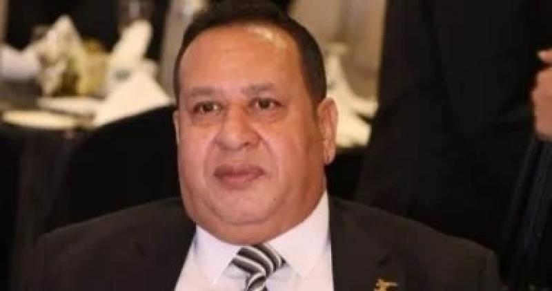 التحفظ علي أموال صبري نخنوخ وإدراجه وباقي المتهمين علي قوائم المنع من السفر