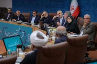 الرئيس الإيراني يرفض تخوين فريق التفاوض اتساع الانتقادات لقاليباف وعراقجي حول التفاهم... الرئيس الإيراني يرفض تخوين فريق التفاوض اتساع الانتقادات لقاليباف وعراقجي حول التفاهم مع واشنطن
