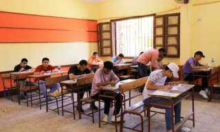 5 علامات إذا ظهرت عليك في الامتحان استدعِ المراقب فورًا.. طبيب يقدم... 5 علامات إذا ظهرت عليك في الامتحان استدعِ المراقب فورًا.. طبيب يقدم روشتة صحية لطلاب الثانوية العامة (خاص)