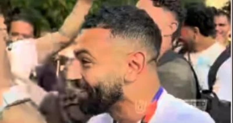 اصحوا فوقوا رقم واحد.. لاعبو منتخب مصر يواصلون الاحتفال بالتأهل التاريخي
