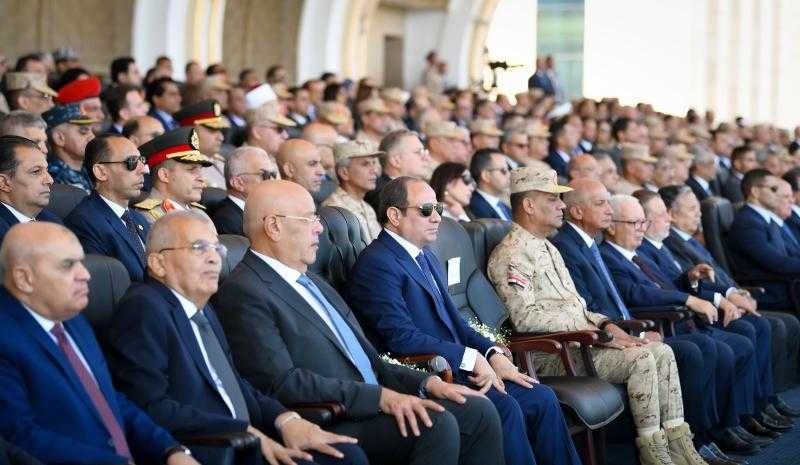الرئيس عبد الفتاح السيسي يشهد  اليوم، استعراض إمكانيات أجهزة الدولة في مُجابهة الأزمات والكوارث