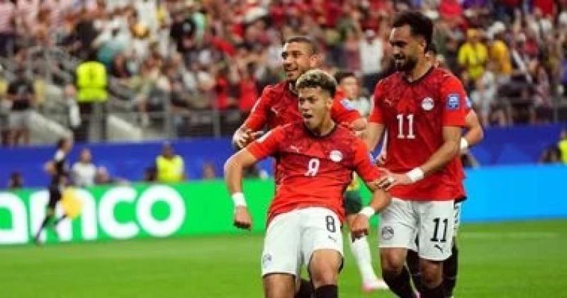 المونديال يرفع أسهم إمام عاشور.. 7 أندية تتسابق على ضم نجم الأهلي