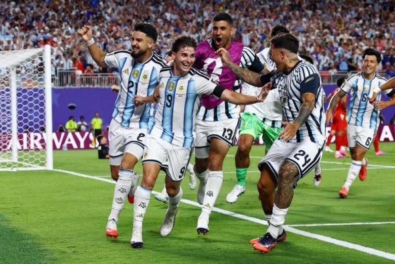 بالتردد.. قناة بي إن سبورتس المفتوحة تنقل مباراة الأرجنتين وإنجلترا بث مباشر الآن في كأس العالم 2026