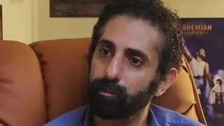 ”أبحث عن عمل”.. فنان مصري يفاجئ جمهوره بطلبه ”أبحث عن عمل”.. فنان مصري يفاجئ جمهوره بطلبه