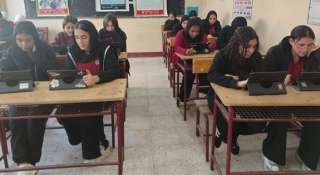 نائب وزير التعليم: تجربة تدريس البرمجة لطلاب الصف الأول الثانوي كانت مبهرة نائب وزير التعليم: تجربة تدريس البرمجة لطلاب الصف الأول الثانوي كانت مبهرة