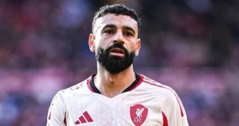 تفاصيل اجتماع محمد صلاح ووكيله بعد توقف مفاوضات بشكتاش