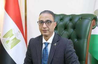 محافظ الجيزة يوجه برفع درجة الاستعداد ويؤكد: لا إصابات أو وفيات جراء... محافظ الجيزة يوجه برفع درجة الاستعداد ويؤكد: لا إصابات أو وفيات جراء الهزة الأرضية