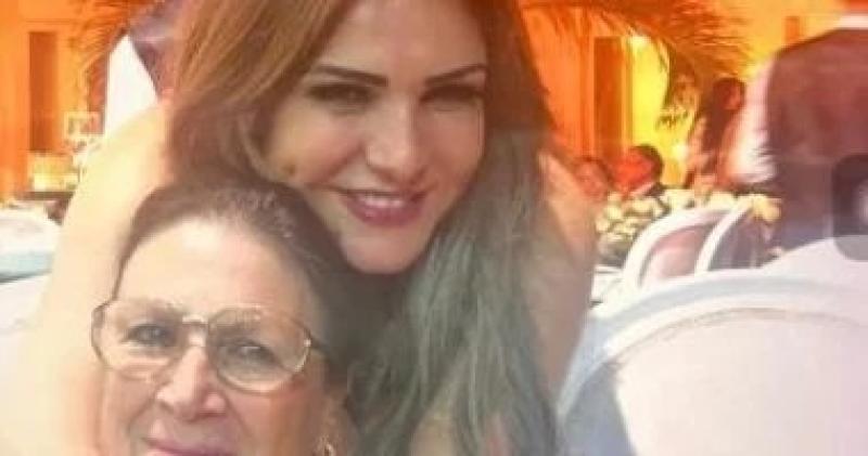 رحلت قبل شهرين.. تعرف على تفاصيل اللحظات الأخيرة فى حياة شقيقة نيللى وفيروز