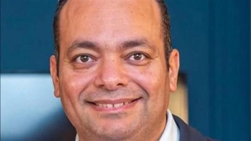 رائد الأعمال أحمد صقر يروي تجربة علاج والدته في مستشفى بهية.. ويعلن تبرعه بنصف قيمة بروتوكول التعاون لعلاج غير المصريات