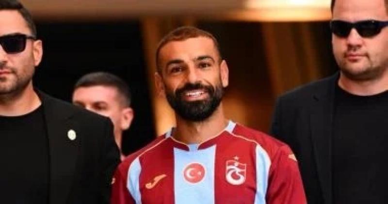 أسطورة مصرية في إنجلترا.. محمد صلاح ضمن أفضل 10 لاعبين بتاريخ البريميرليج