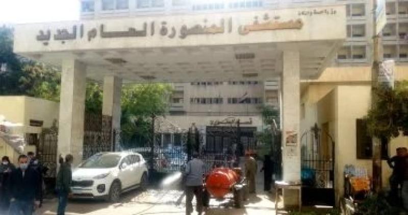 لم يتحمل الصدمة.. وفاة شاب فى نفس لحظة رحيل أمه بمستشفى الطوارئ بالمنصورة