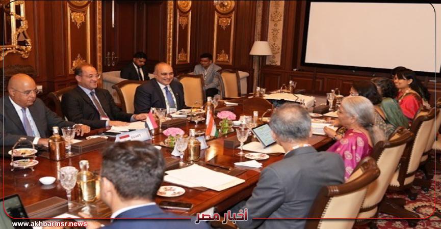 وزير المالية.. فى لقائه مع نظيرته الهندية على هامش اجتماعات «البريكس»: